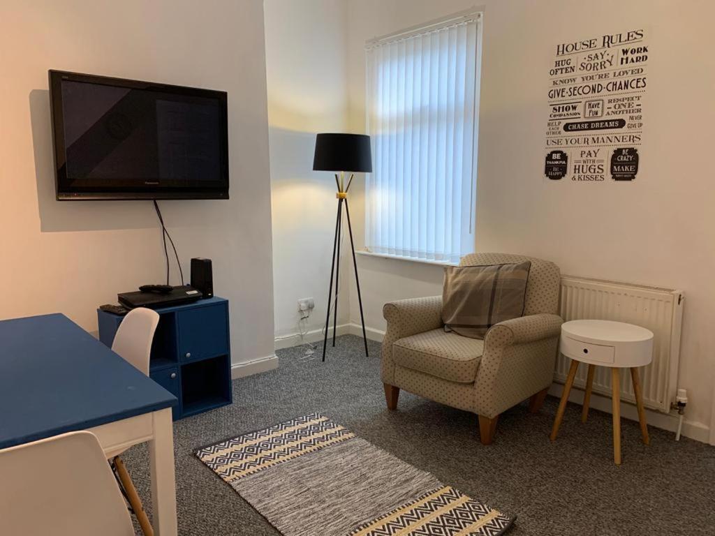 Bright, Comfortable Home, Convenient For City Centre Liverpool Exterior photo